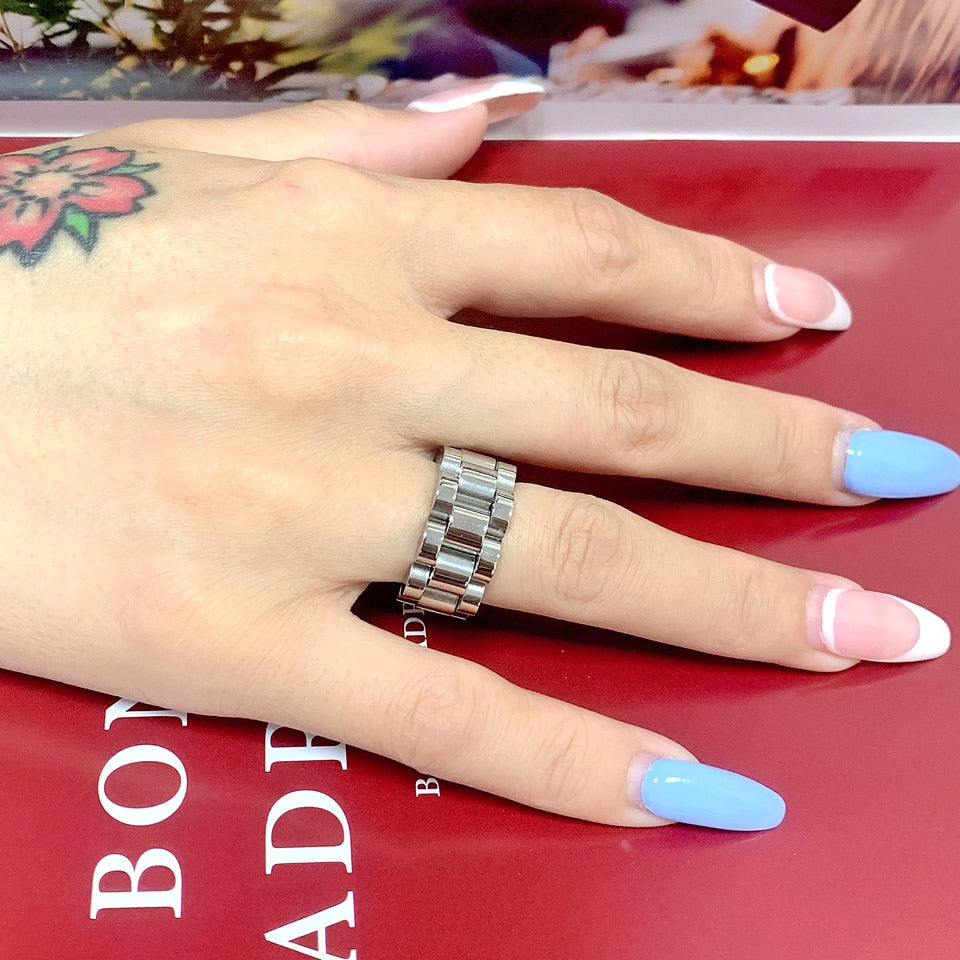 Rollie Ring